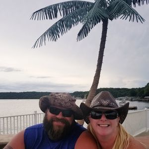 Meet your Posher, Shelly